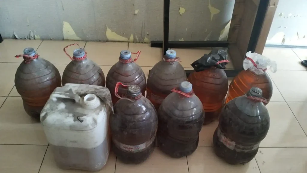 Cara Menyimpan Minyak Jelantah Agar Tidak Ditolak Saat Dijual